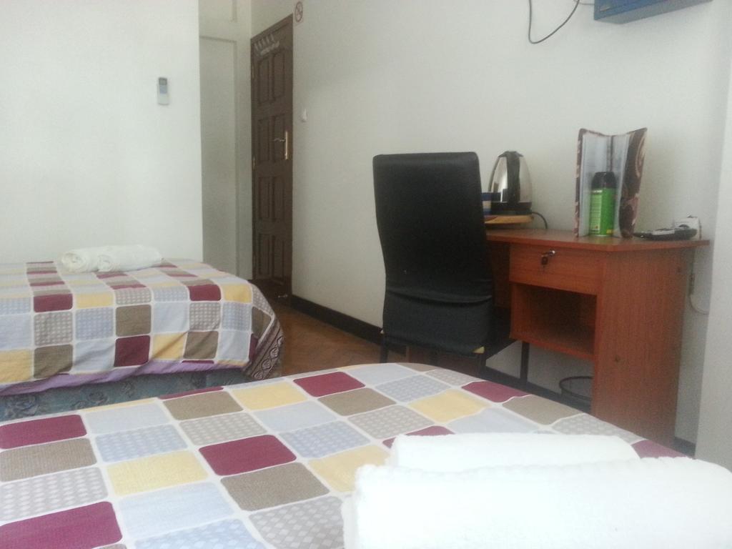 מאפוטו The Quiet Corner Guest House מראה חיצוני תמונה