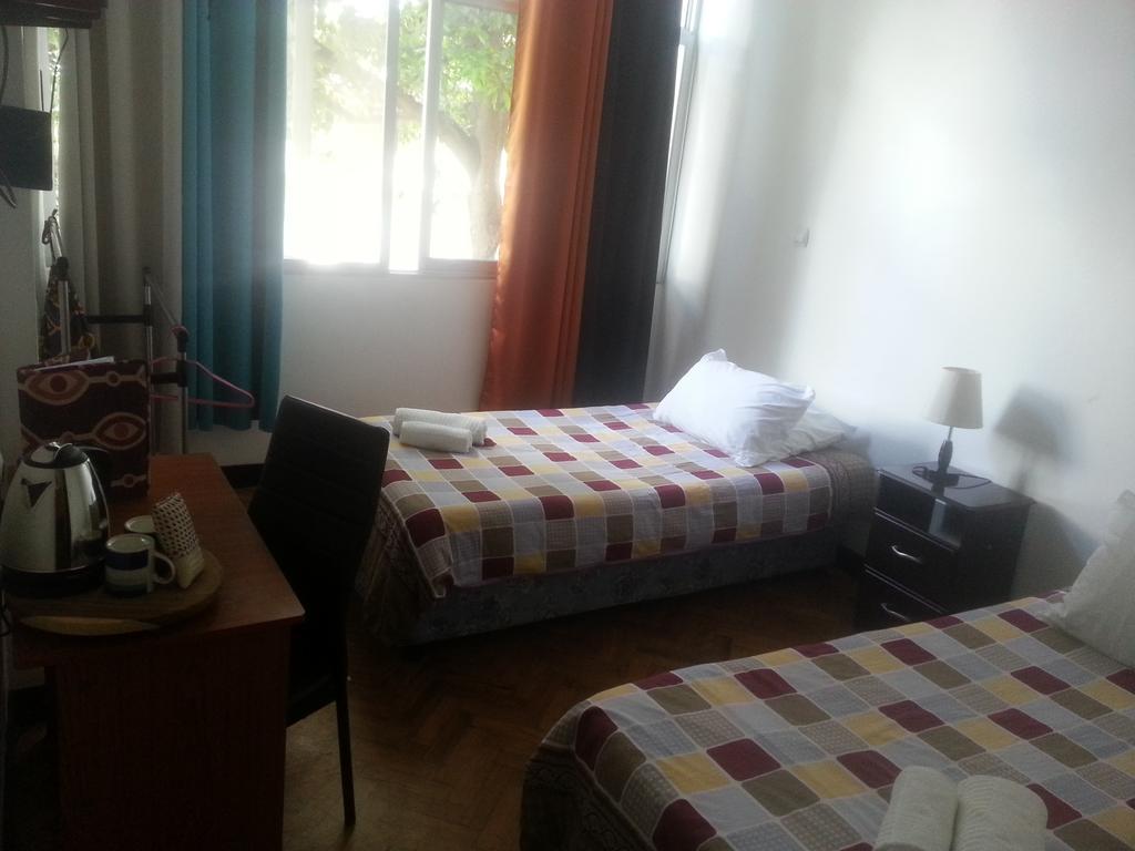 מאפוטו The Quiet Corner Guest House מראה חיצוני תמונה